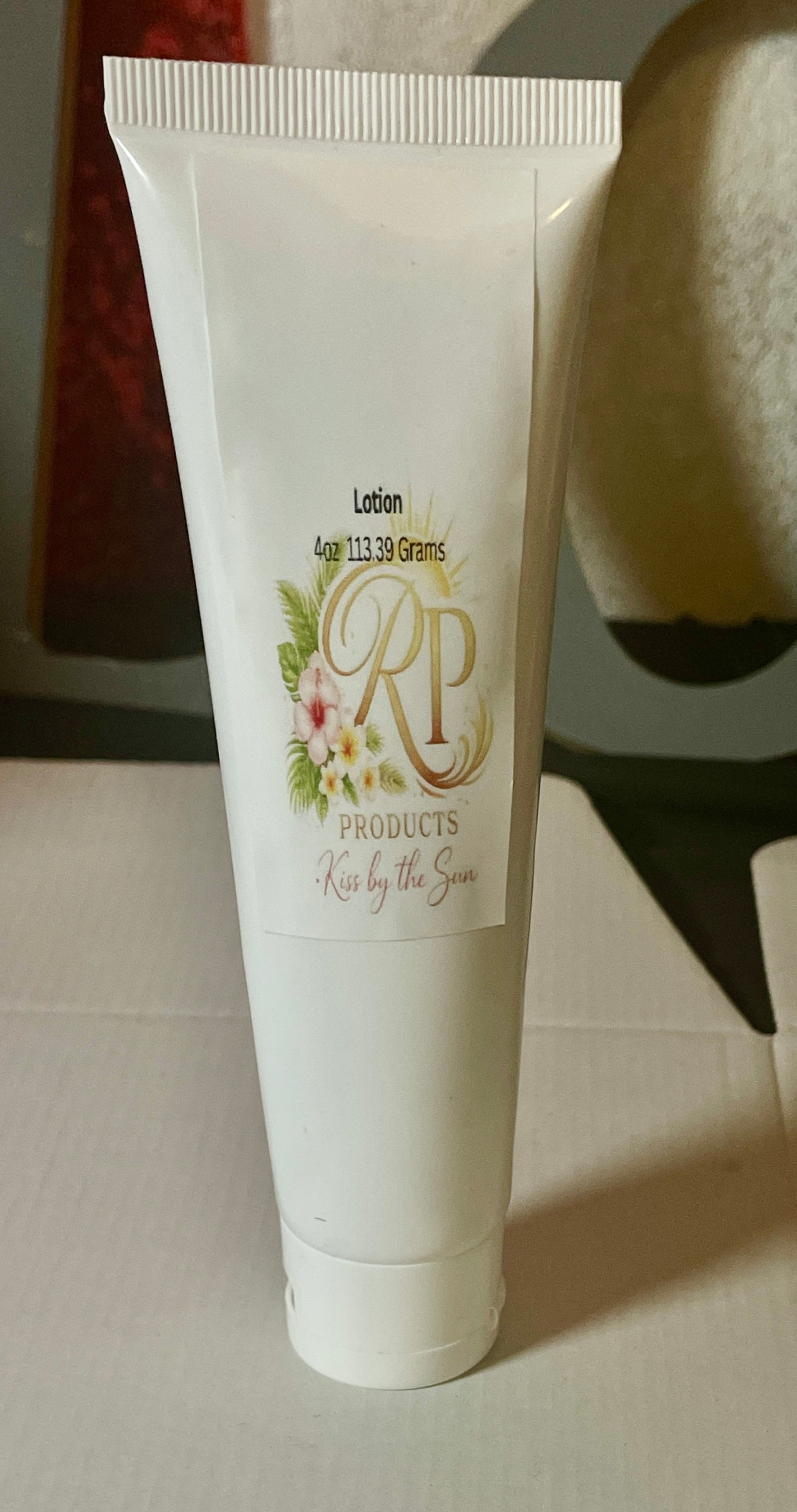 Glow-Enhancing Essence
